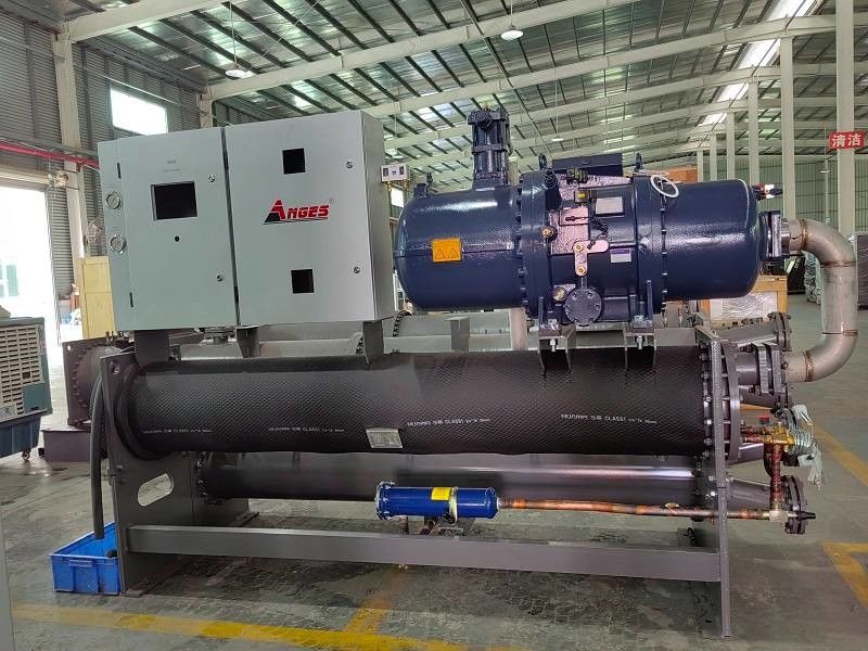 100hp Water cooled Low Temperature Screw Type Chiller At Ethylene Glycol Output -30℃ Use  For Beverage Factory