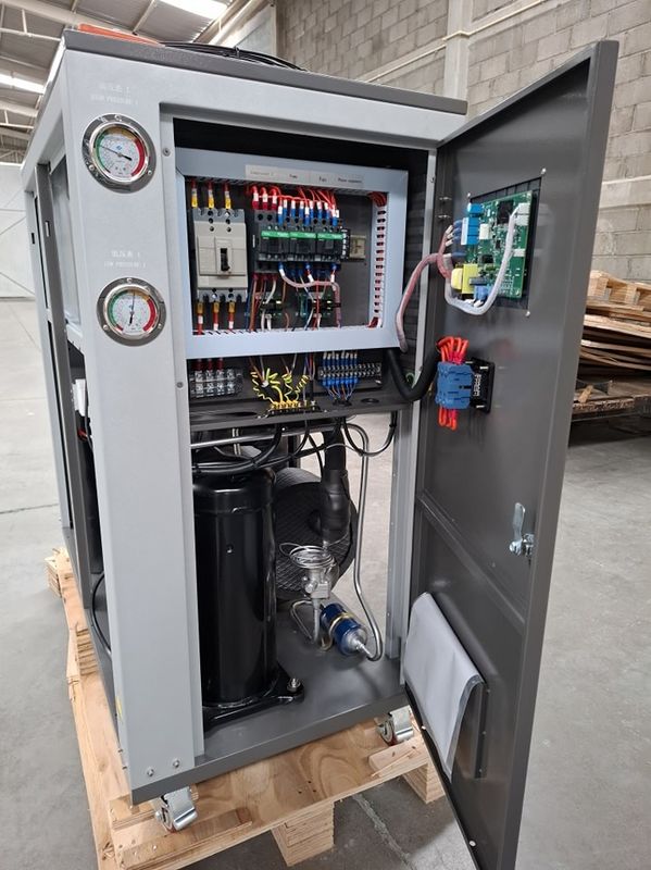 5HP Industrial Water Cooler Plastic Processing 5RT Air Cooled Chiller For Pharmaceutical Chemical Cooling  Copper Tube Condenser