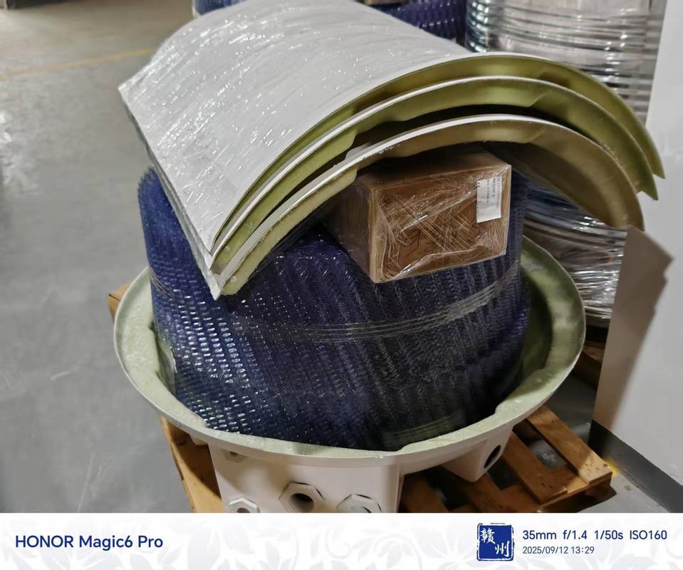 30Ton cooling water tower for cooling molds and hydraulic oil systems of injection molding machines